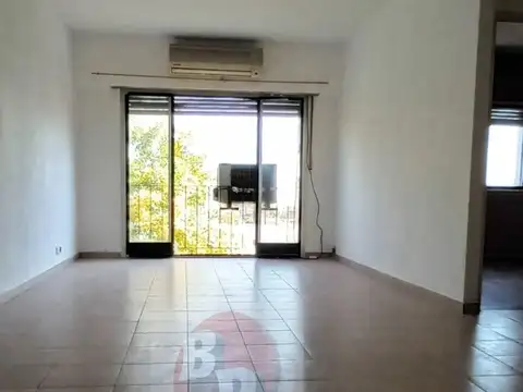 HERMOSO DEPTO DE 3AMB. AL FRENTE - SUPER LUMINOSO Y COMODO 
