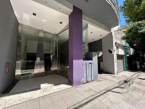 Avenida Avellaneda 1700, Piso 1