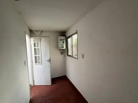 Gregorio Pomar 4100, Piso 1