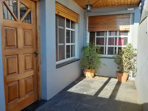 VENTA PH LANUS 3 AMBIENTES