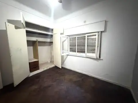 Casa en Alquiler con 1 cochera