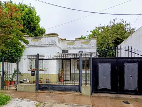 CASA PARA 2 FAMILIAS