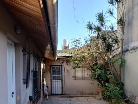Casa en Venta en Bernal Oeste, USD 135.000