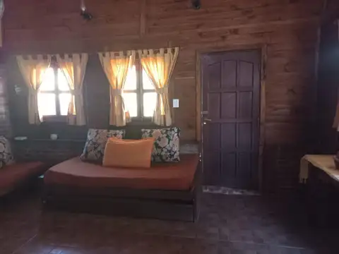 Cabaña a la venta en Comuna de San Roque. (C228)