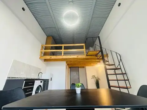 Se vende un agradable departamento tipo Loft refaccionado a nuevo - San Nicolas