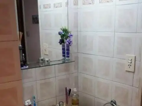 Departamento 4 ambientes con 1 baño