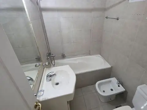 Oficina en Alquiler 23 años