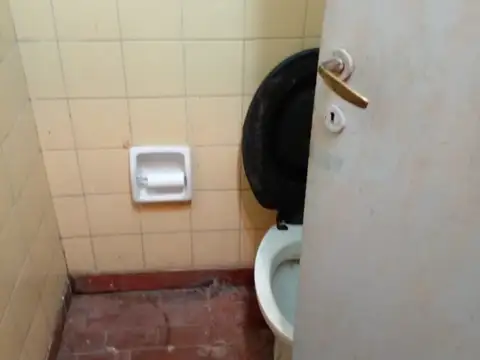 SE ALQUILA LOCAL  CON MONOAMBIENTE EN EL PALOMAR