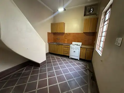Depto Tipo Casa en Venta 32 años