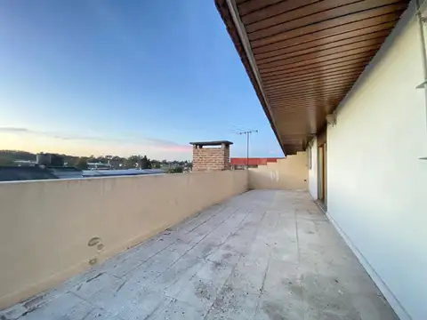 Departamento en Alquiler en Villa la Florida, $ 600.000