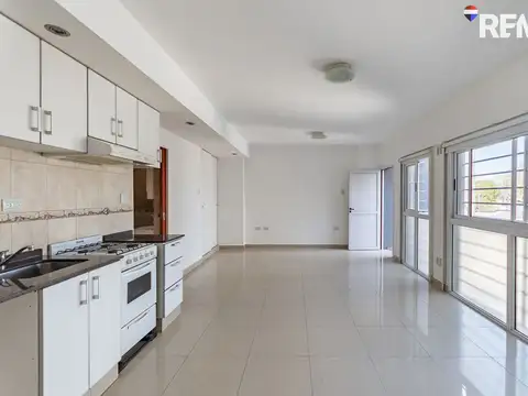 VENTA MONOAMBIENTE CON COCHERA - LUGANO