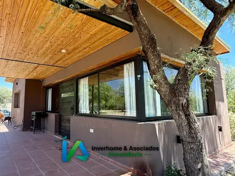 Casa 5 ambientes con 2 baños