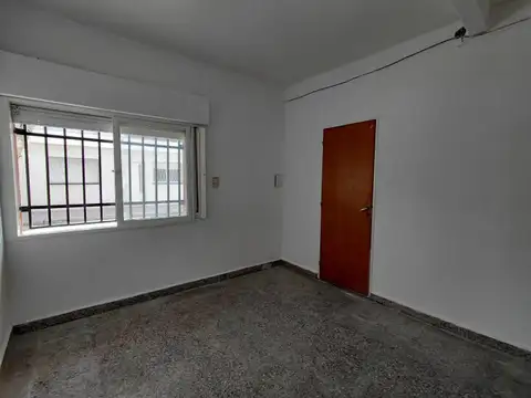 Pje. Larguia 3573