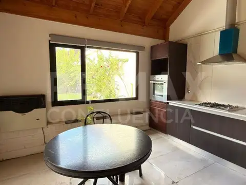 ALQUILER CASA/ OFICINA COMERCIAL NEUQUEN