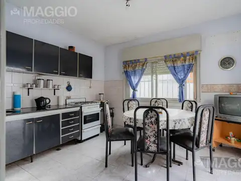 Depto Tipo Casa en Venta al Este