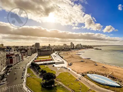 Departamento 3 amb frente al mar en Edificio Aqua con cochera cubierta | Opc Permuta