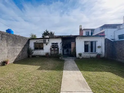 Casa 4 Amb en Venta Victoria Lote Propio
