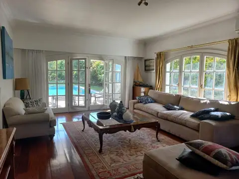 Casa en Venta de 4 dormitorios