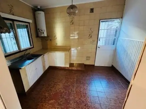 Casa en Venta en Villa de Mayo, USD 85.000
