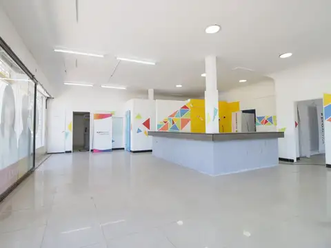 Local en Venta 16 años