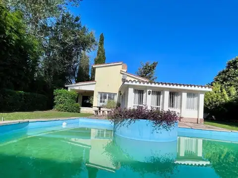 Casa en Venta en Miguel Muñoz, Villa Carlos Paz