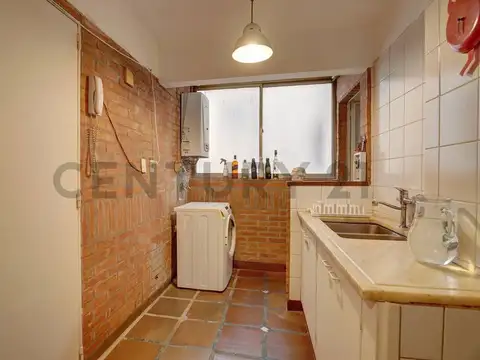 Billinghurst 2300 , Piso 2