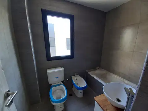 Departamento 3 ambientes con 1 baño