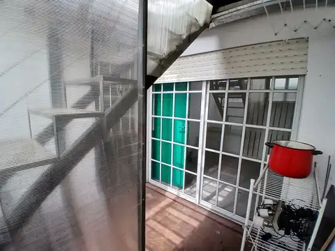 Depto Tipo Casa en Alquiler 46 años