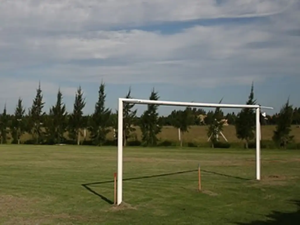Actividades deportivas futbol, voley, tenis, hockey en El Rebenque