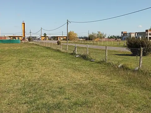 OPORTUNIDAD  LOTE EN VENTA EN ESQUINA TIEMPOS DE CANNING  CONSULTE PERMUTAS