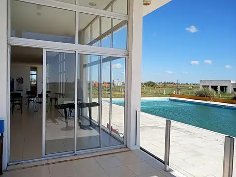 OPORTUNIDAD  LOTE EN VENTA EN ESQUINA TIEMPOS DE CANNING  CONSULTE PERMUTAS