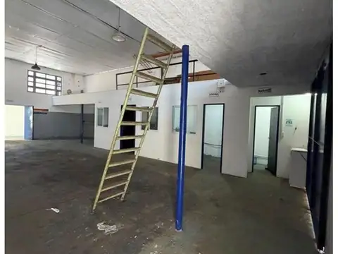 Galpon en Alquiler en Santos Lugares, $ 1.850.000