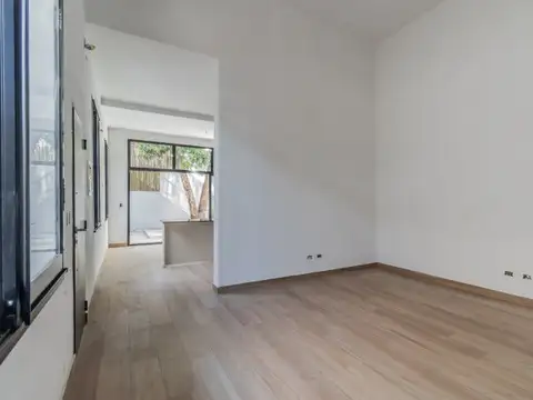 Depto Tipo Casa en Venta en Villa General Mitre, USD 298.000