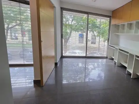 Oficina en Alquiler 14 años