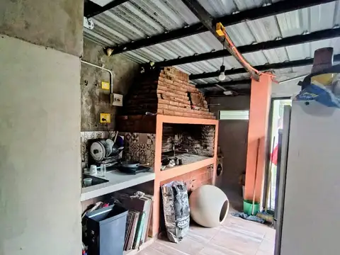 Casa en Venta en Barrio Granadero Baigorria, USD 49.000