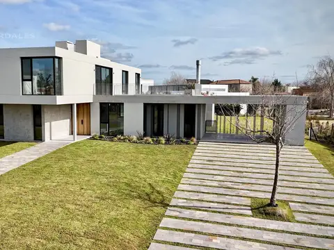 Casa en Venta al Noroeste