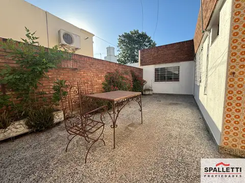 PH en alquiler de 3 dormitorios en Ramos Mejía