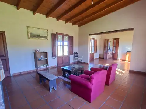 Casa 4 ambientes con 3 baños