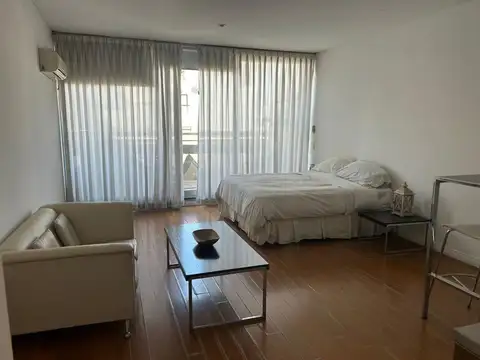 VENTA MONOAMBIENTE C/COCHERA - CABELLO SQUARE