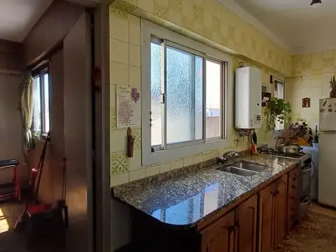 Departamento 4 ambientes con 40 baños