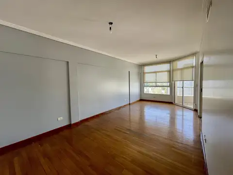 Departamento en Alquiler 25 años