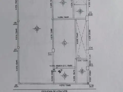 Importante terreno con Edificio Comercial y local en Flores ideal Hotel, Oficinas, viviendas etc