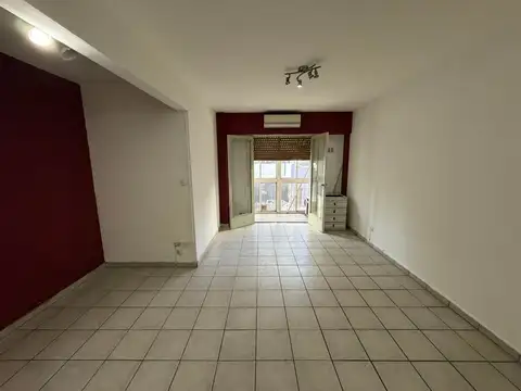 MONOAMBIENTE ALQUILER CABALLITO CON BALCON