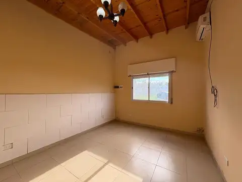 Casa en Alquiler en Ebenezer, $ 800.000