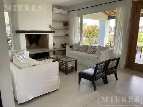 Muy linda casa en Alquiler de verano  A la Laguna en san Francisco, Villanueva.