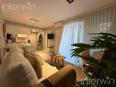 Departamento en Alquiler - 2 ambientes - Balcón - Cochera - Recoleta - Torre Decó
