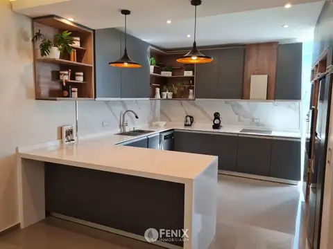 CFA192 - CASA EN ALQUILER B° PRIVADO PANAMBÍ