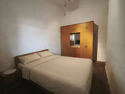 Casa vivienda 2 dormitorios amoblada IC36