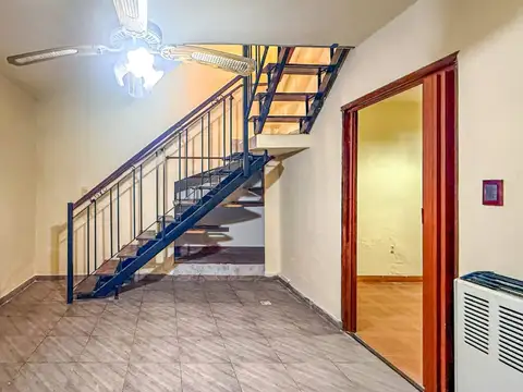 Depto Tipo Casa en Venta en Sarmiento, USD 49.000