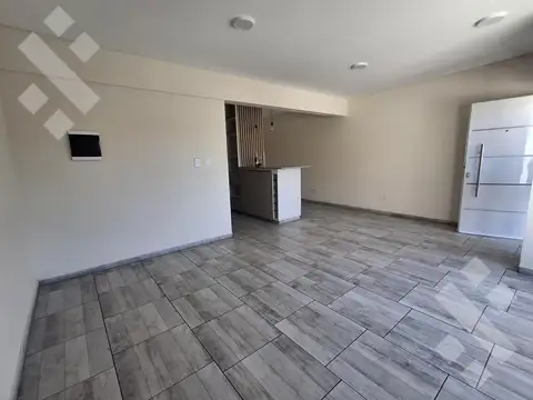 En Venta, PH de 2 Dormitorios, Barrio Rio Limay, Plottier